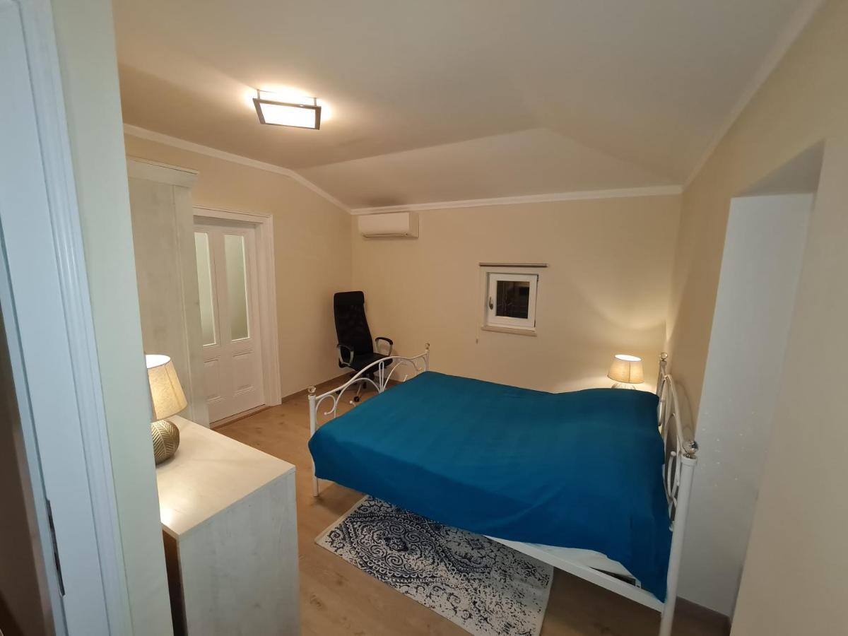 Villa Jure - Apartment Vlasta Lovran Extérieur photo